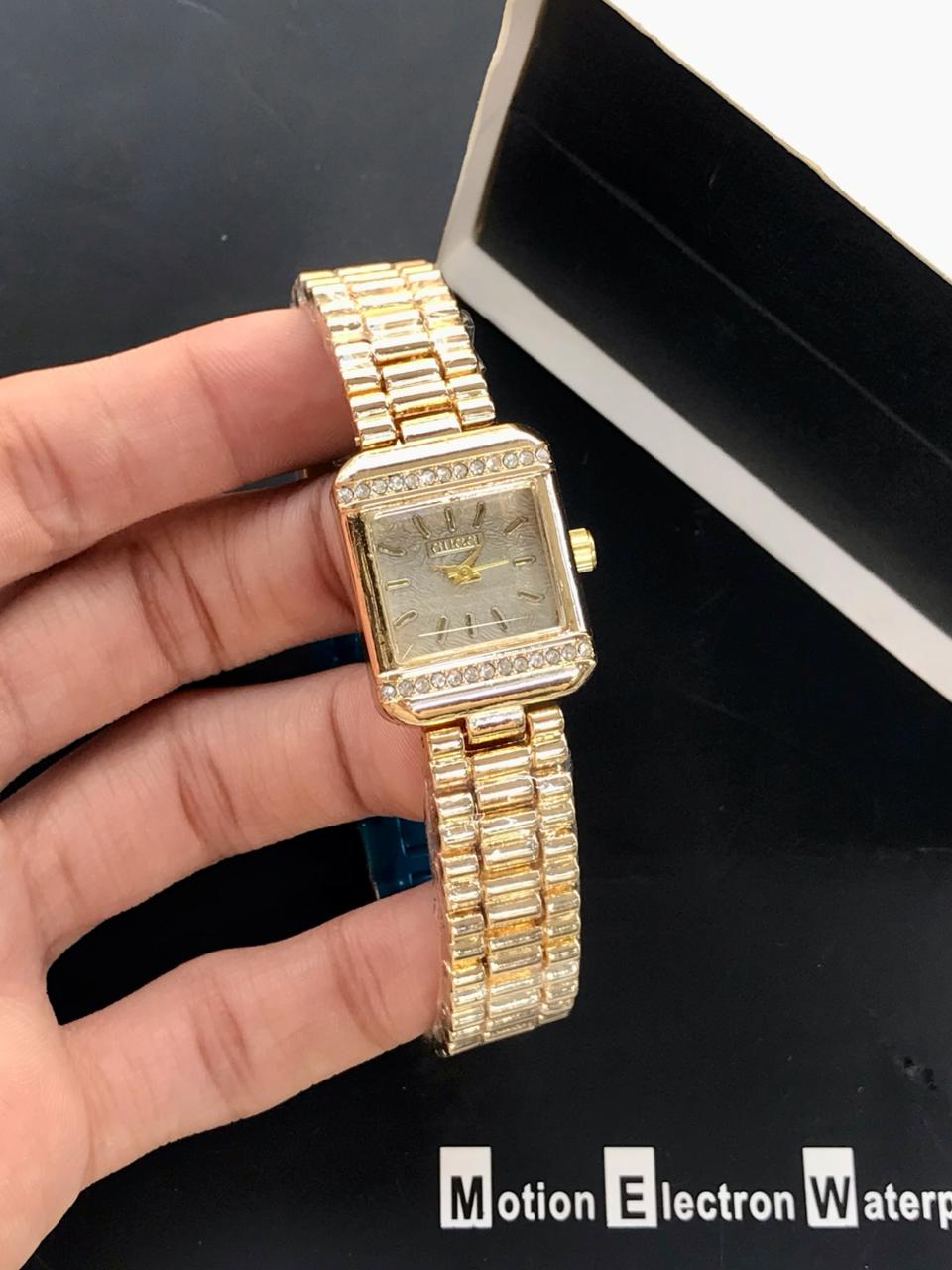 GUCCI Woman Watch
