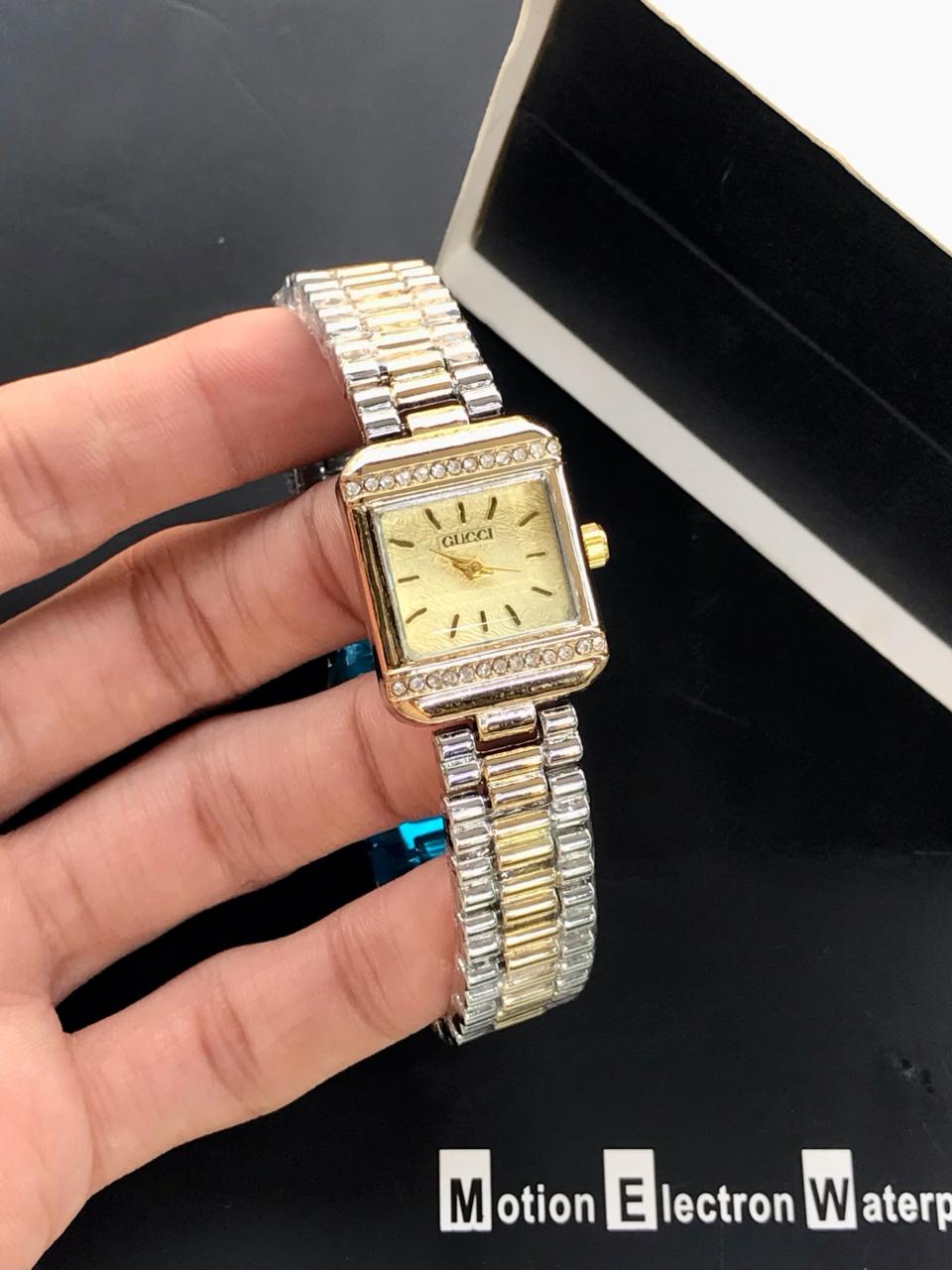 GUCCI Woman Watch
