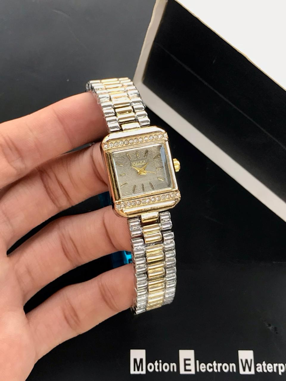 GUCCI Woman Watch